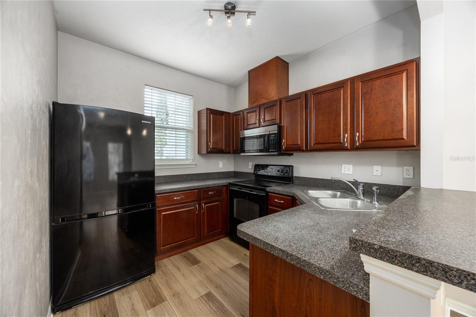 Image 8 of 29 For 5120 21st Drive