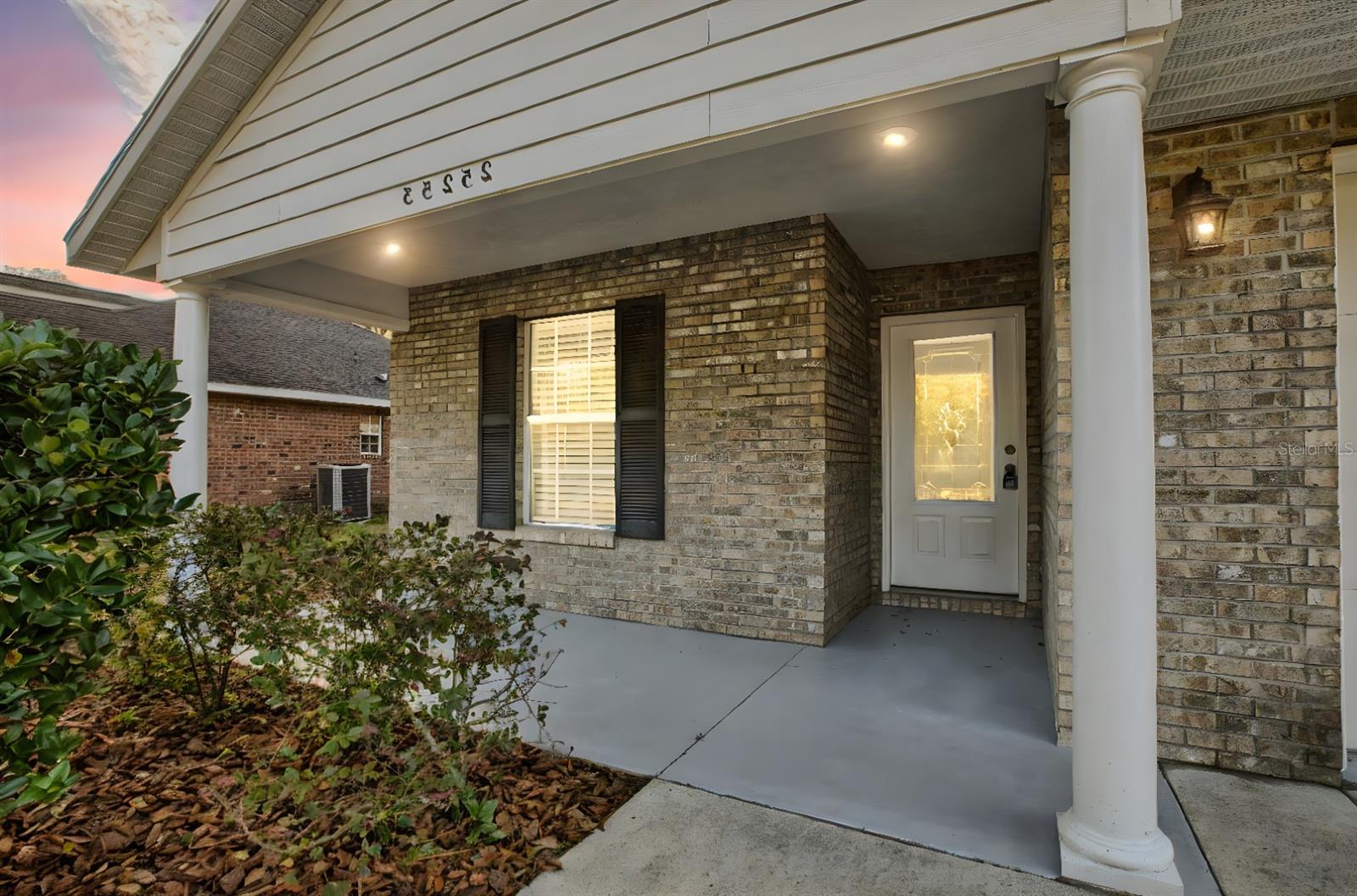 Image 2 of 26 For 25251 15th Avenue