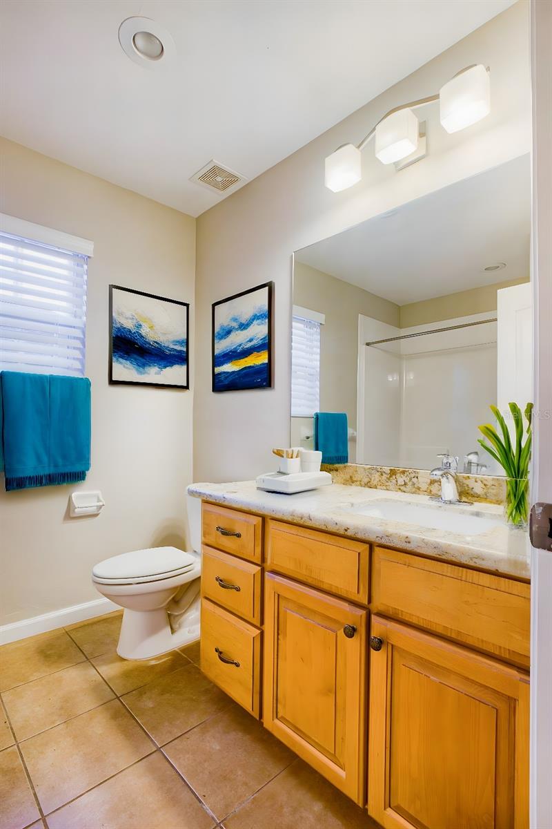 Image 6 of 26 For 25251 15th Avenue