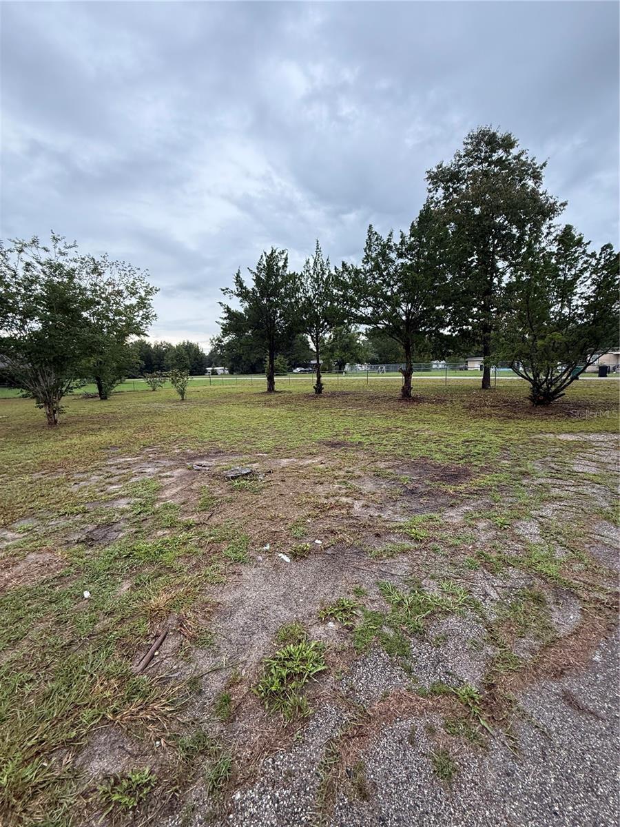Image 16 of 18 For 9405 92 Street