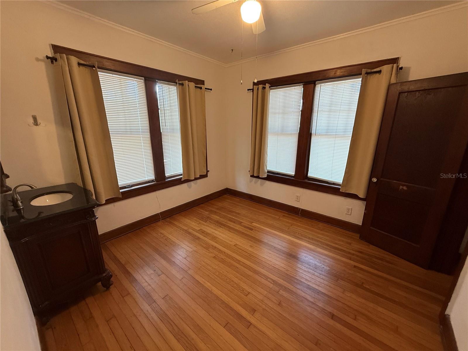 Image 13 of 15 For 113 11th Street
