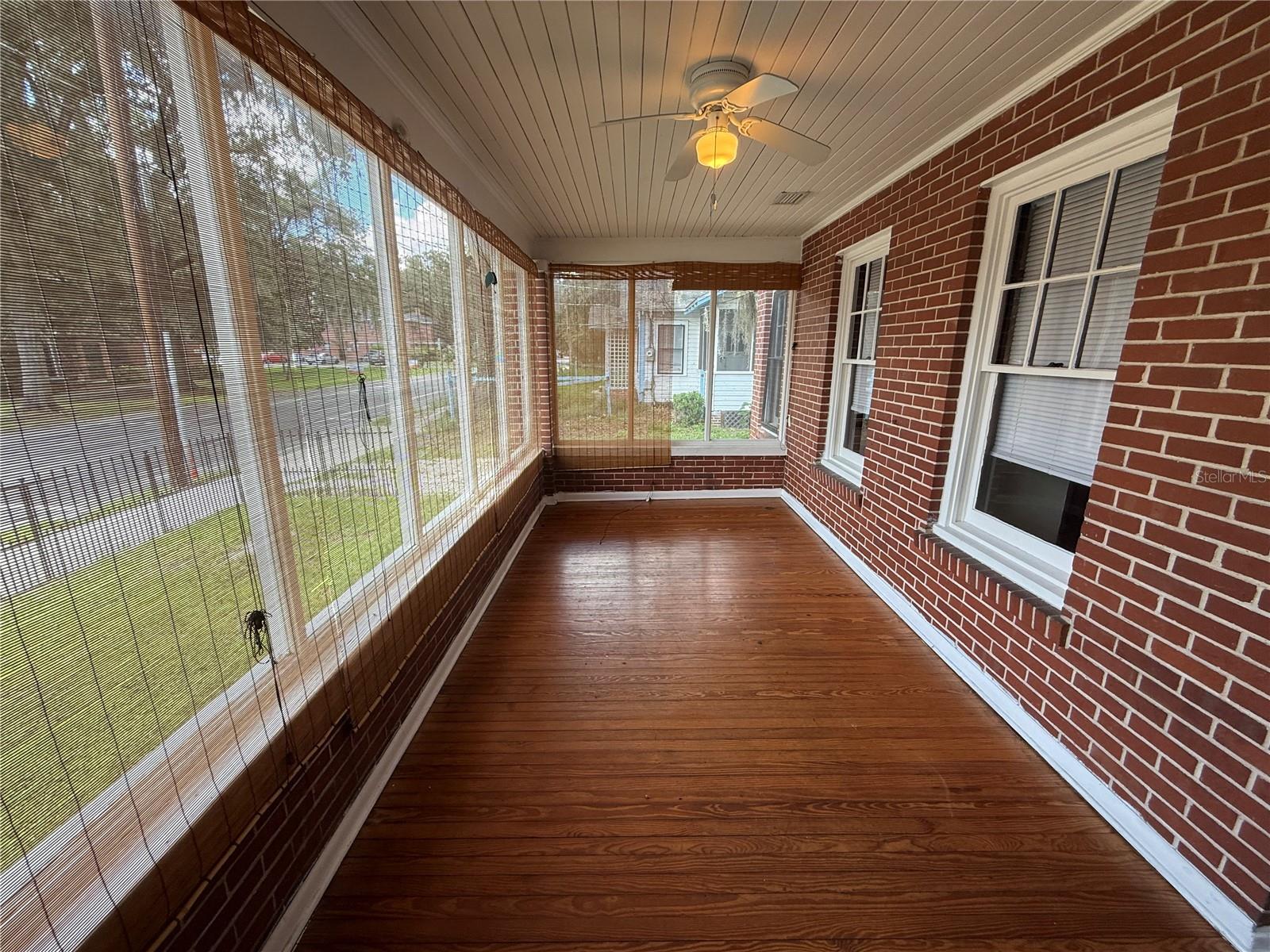 Image 3 of 15 For 113 11th Street