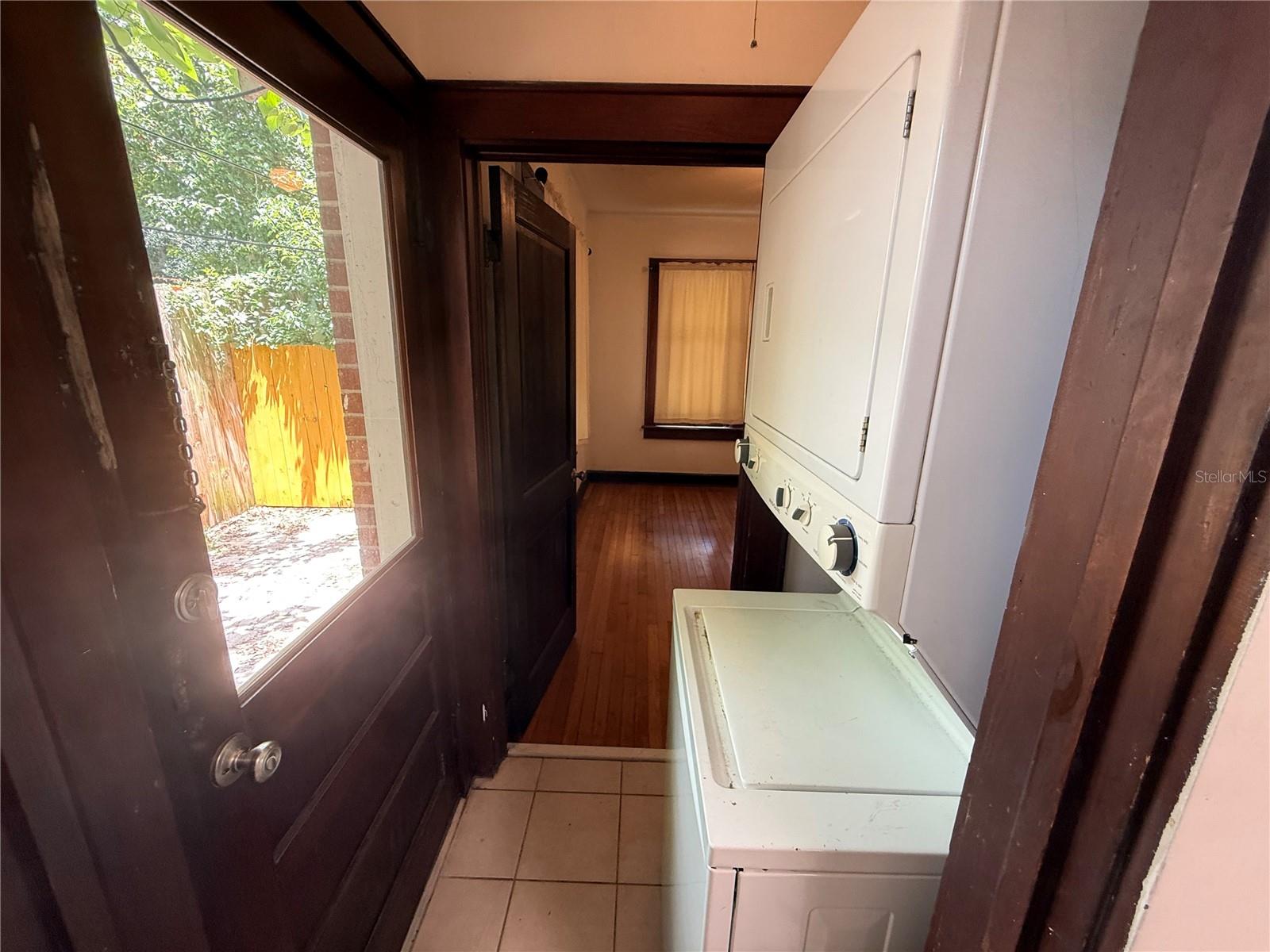 Image 8 of 15 For 113 11th Street