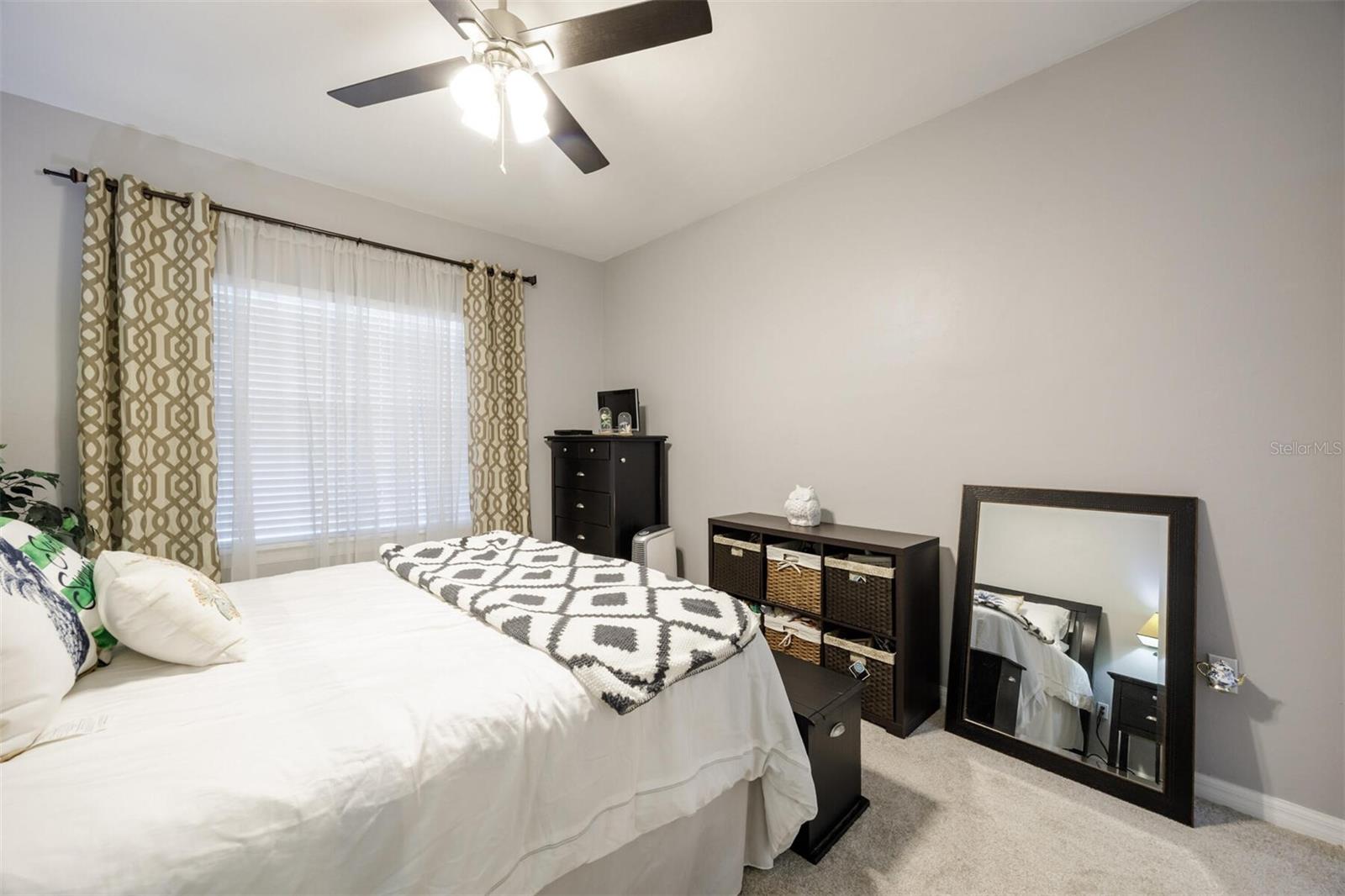 Image 34 of 54 For 13200 Newberry Road C13