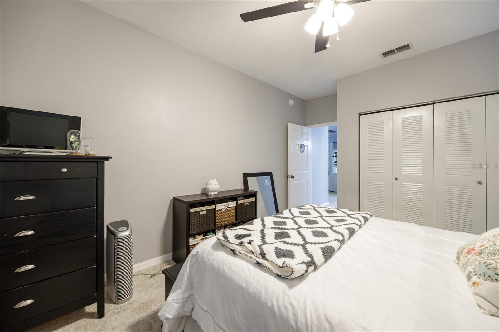 Image 36 of 54 For 13200 Newberry Road C13