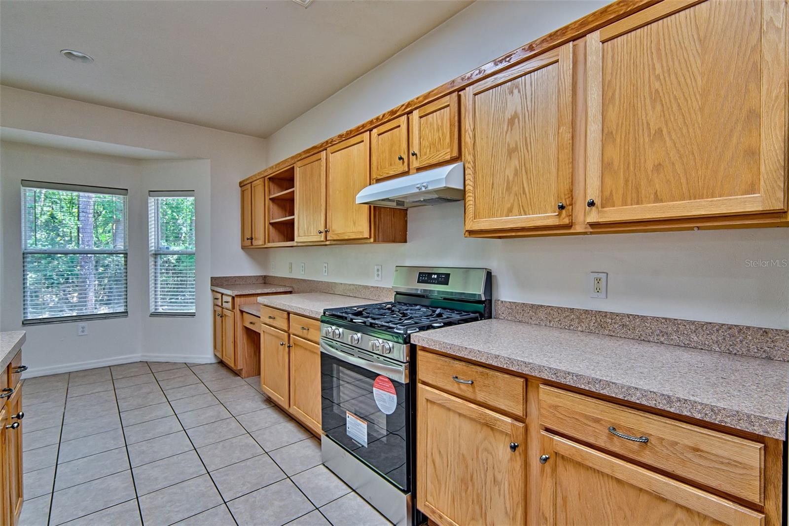 Image 5 of 31 For 1983 65th Drive