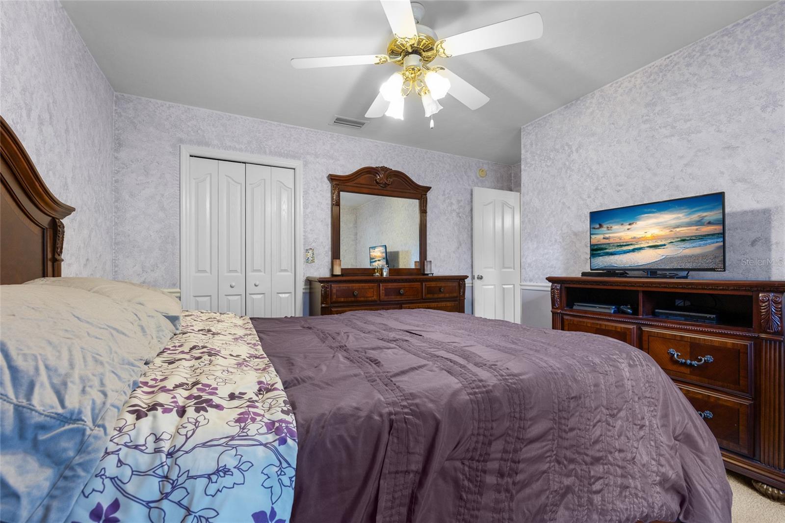 Image 17 of 29 For 7114 49th Street