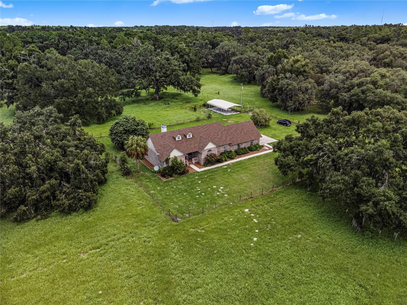 Image 11 of 43 For 6891 88th Lane