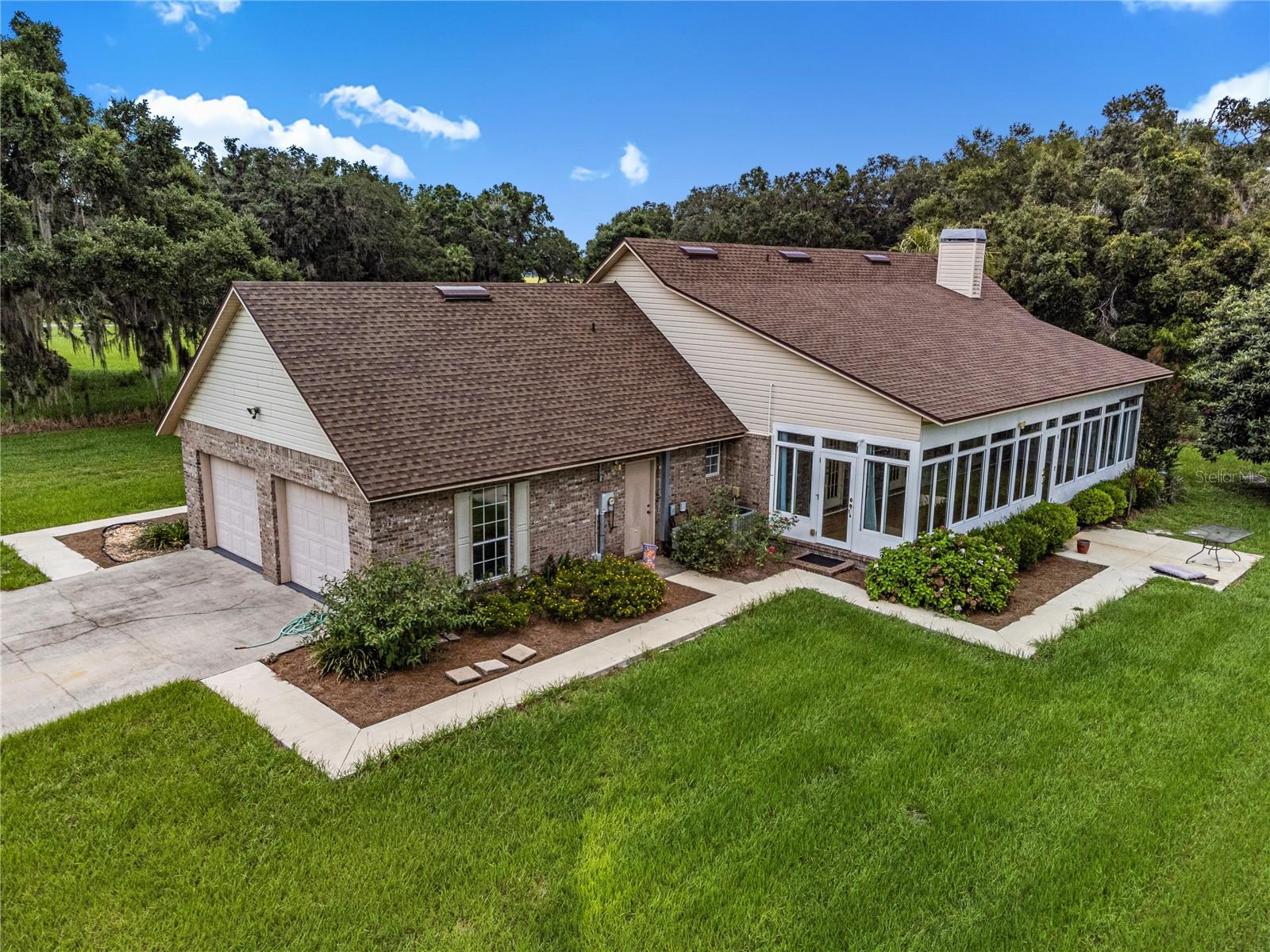 Image 16 of 43 For 6891 88th Lane