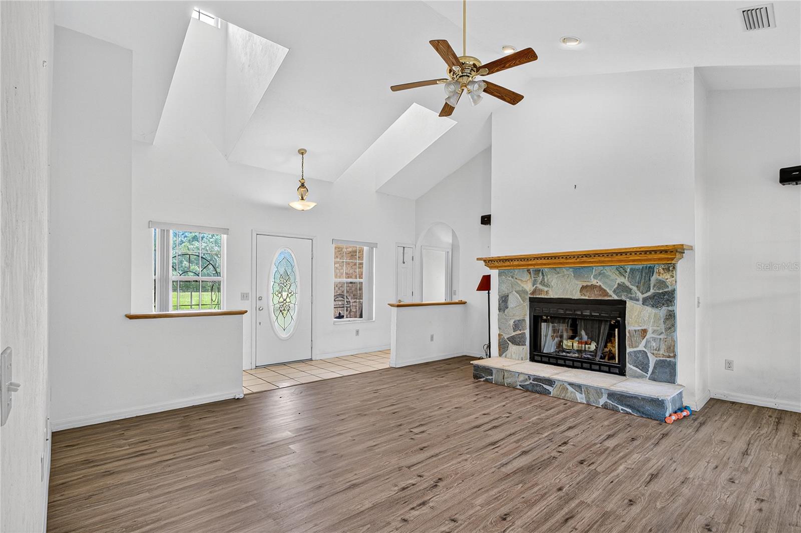 Image 34 of 43 For 6891 88th Lane