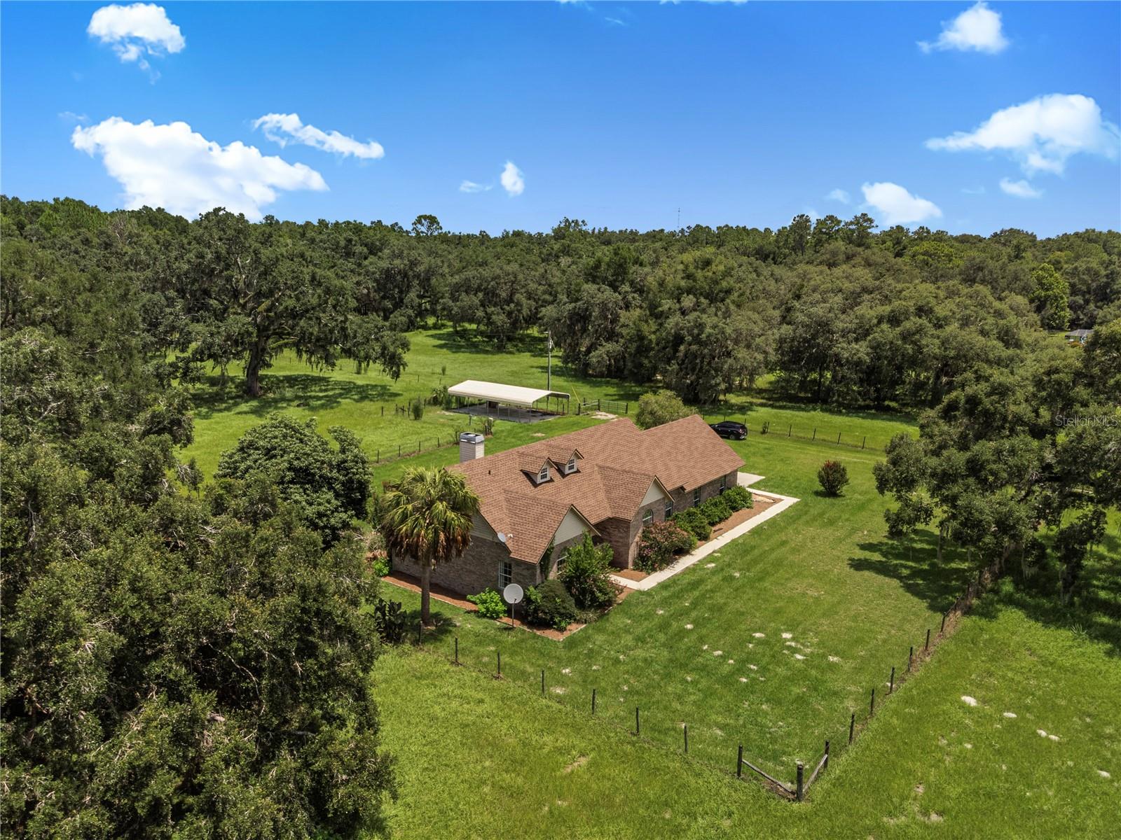 Image 4 of 43 For 6891 88th Lane