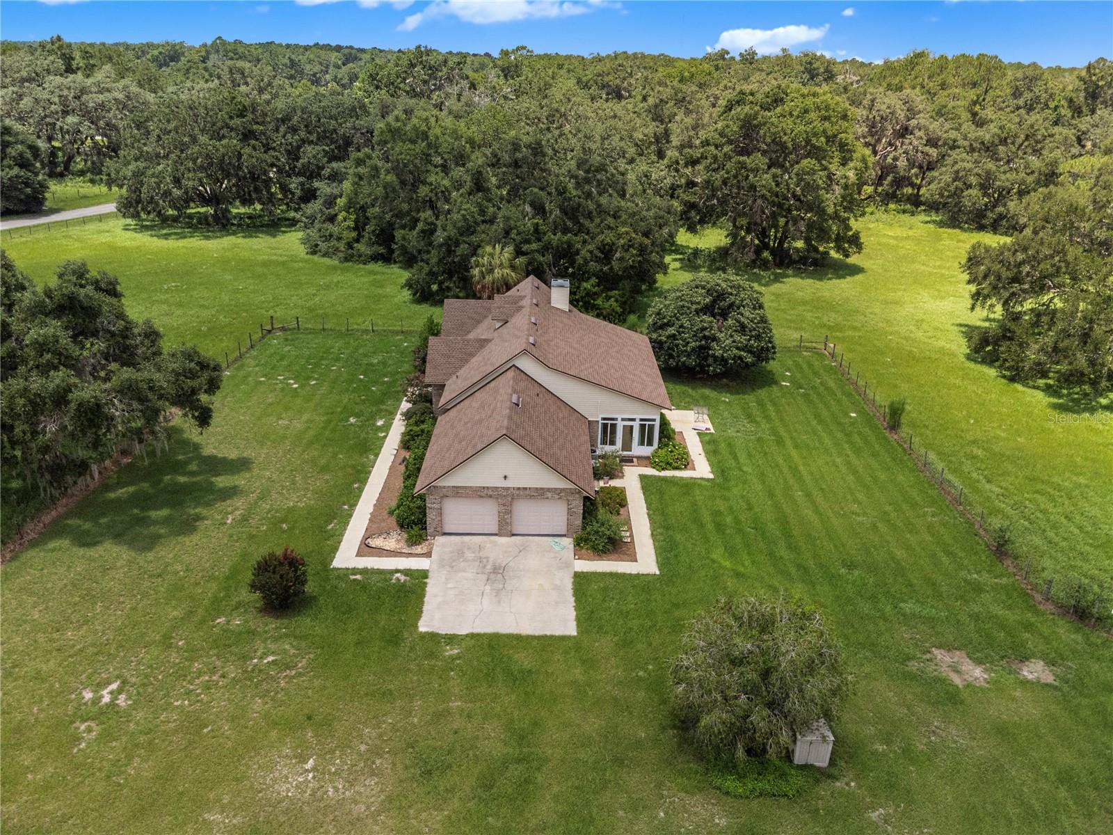 Image 7 of 43 For 6891 88th Lane