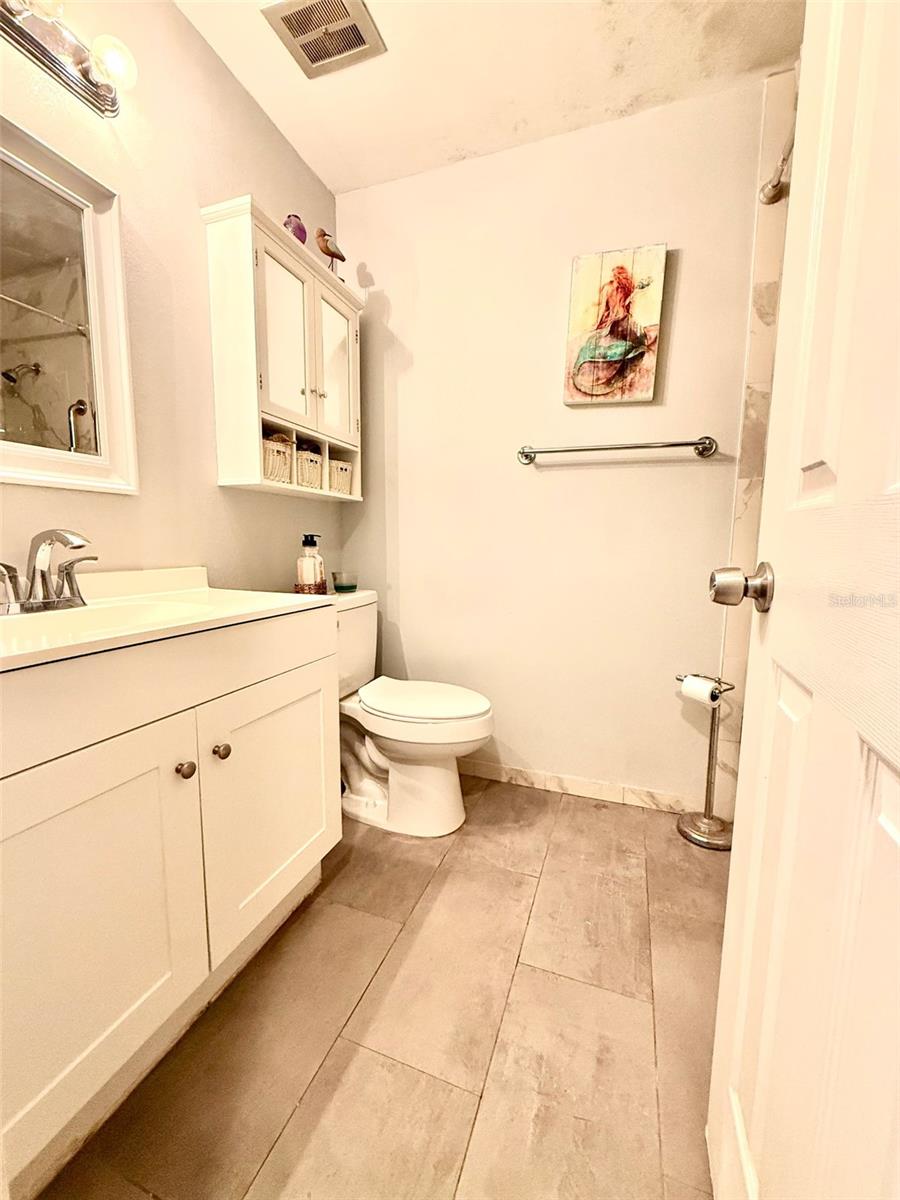 Image 21 of 25 For 4821 37th Drive