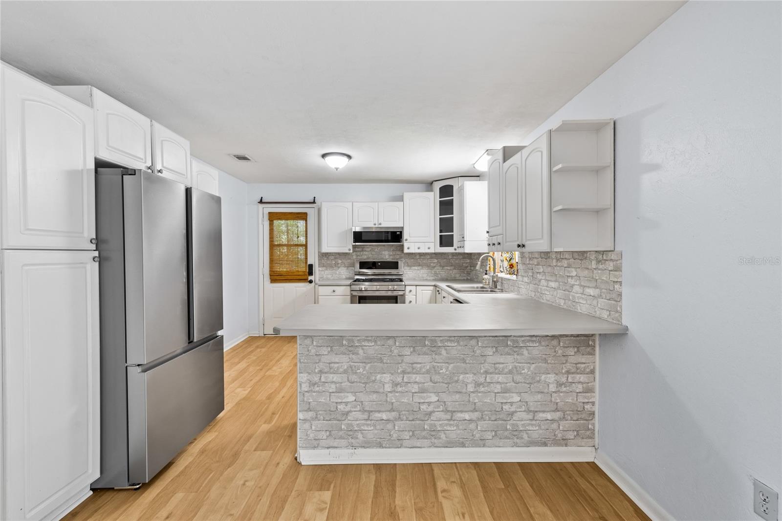 Image 9 of 36 For 501 52nd Terrace