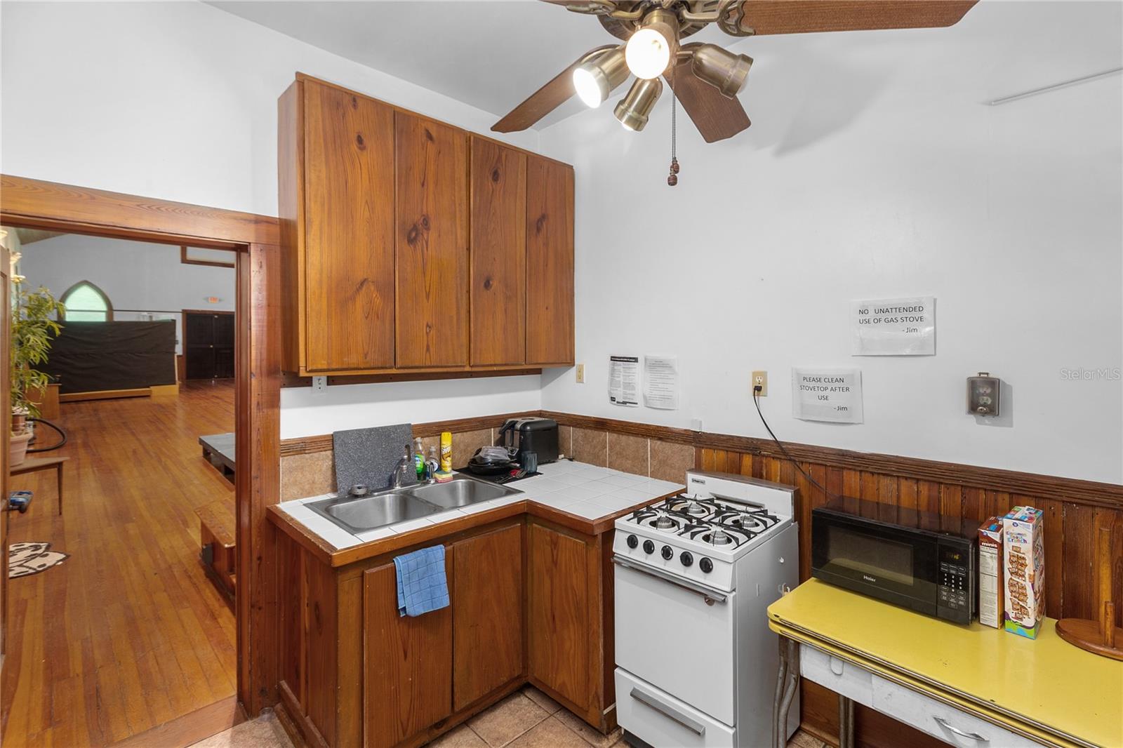 Image 12 of 25 For 619 1st Street