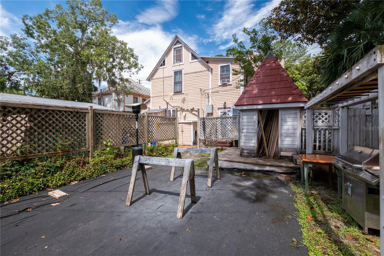 Image 24 of 25 For 619 1st Street