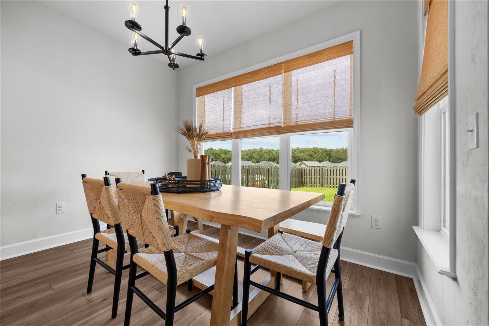 Image 10 of 31 For 15996 123rd Avenue