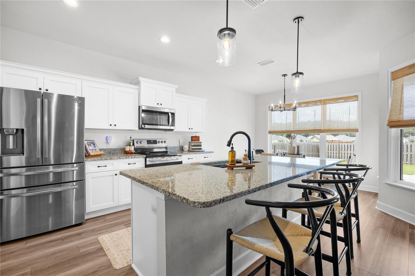 Image 12 of 31 For 15996 123rd Avenue