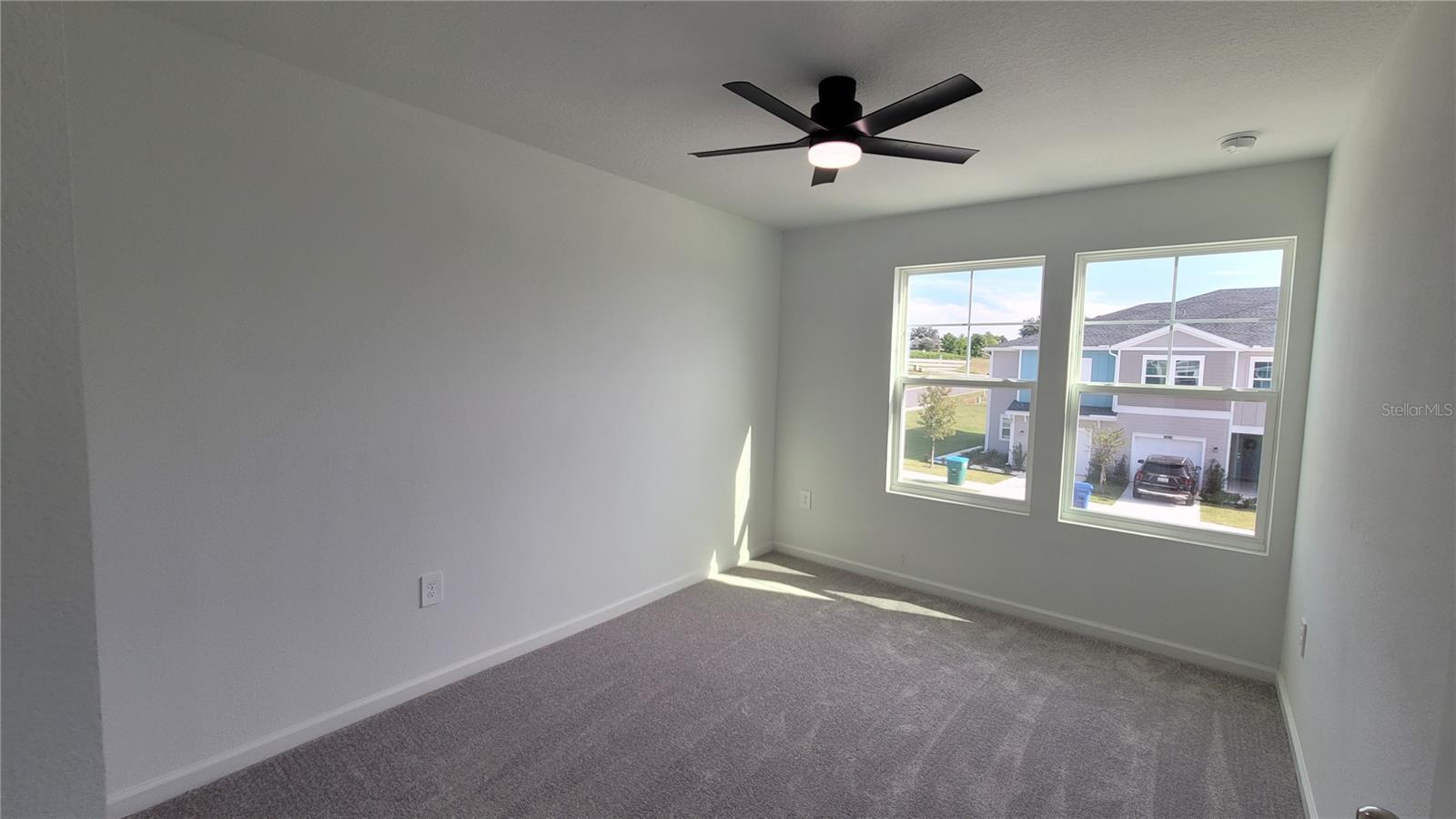 Image 20 of 25 For 14428 164th Road