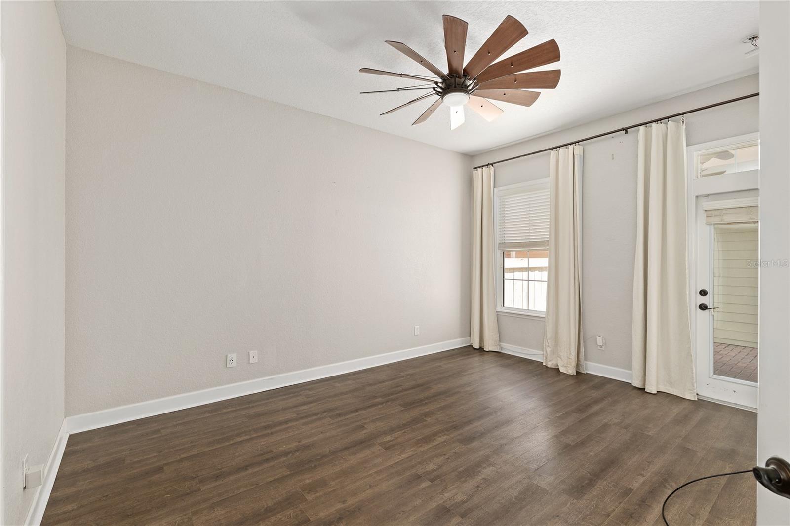 Image 21 of 42 For 7663 25th Avenue
