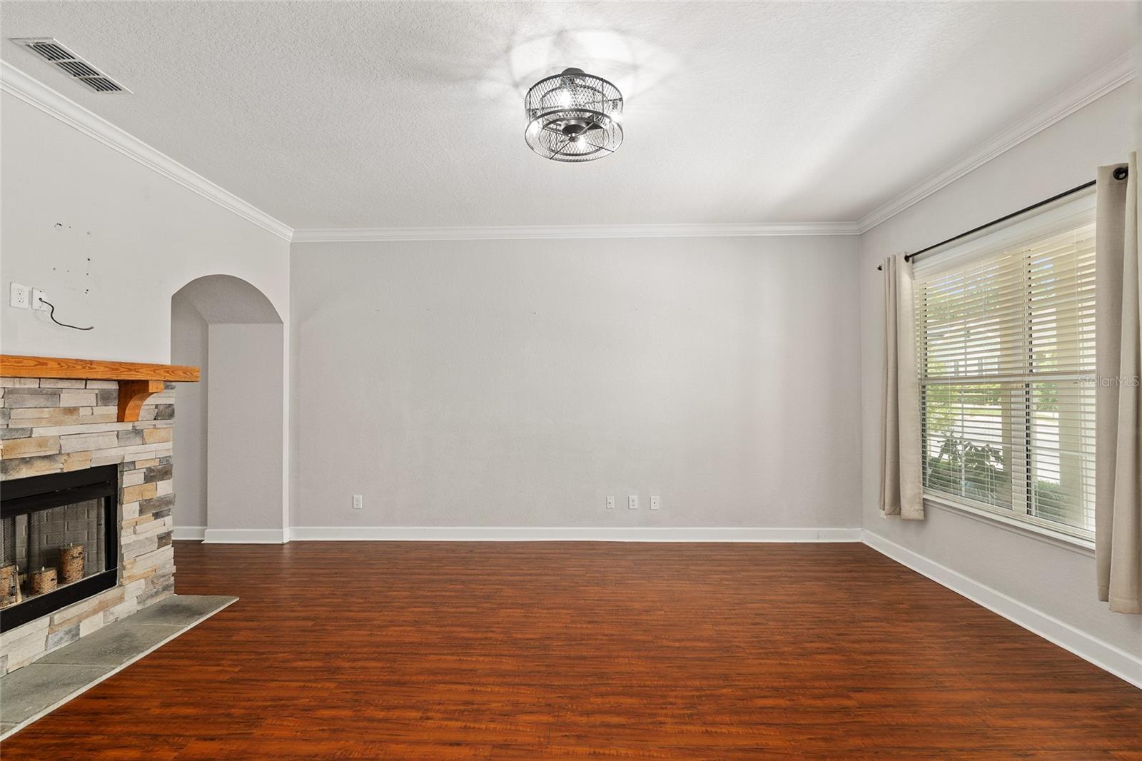 Image 9 of 42 For 7663 25th Avenue