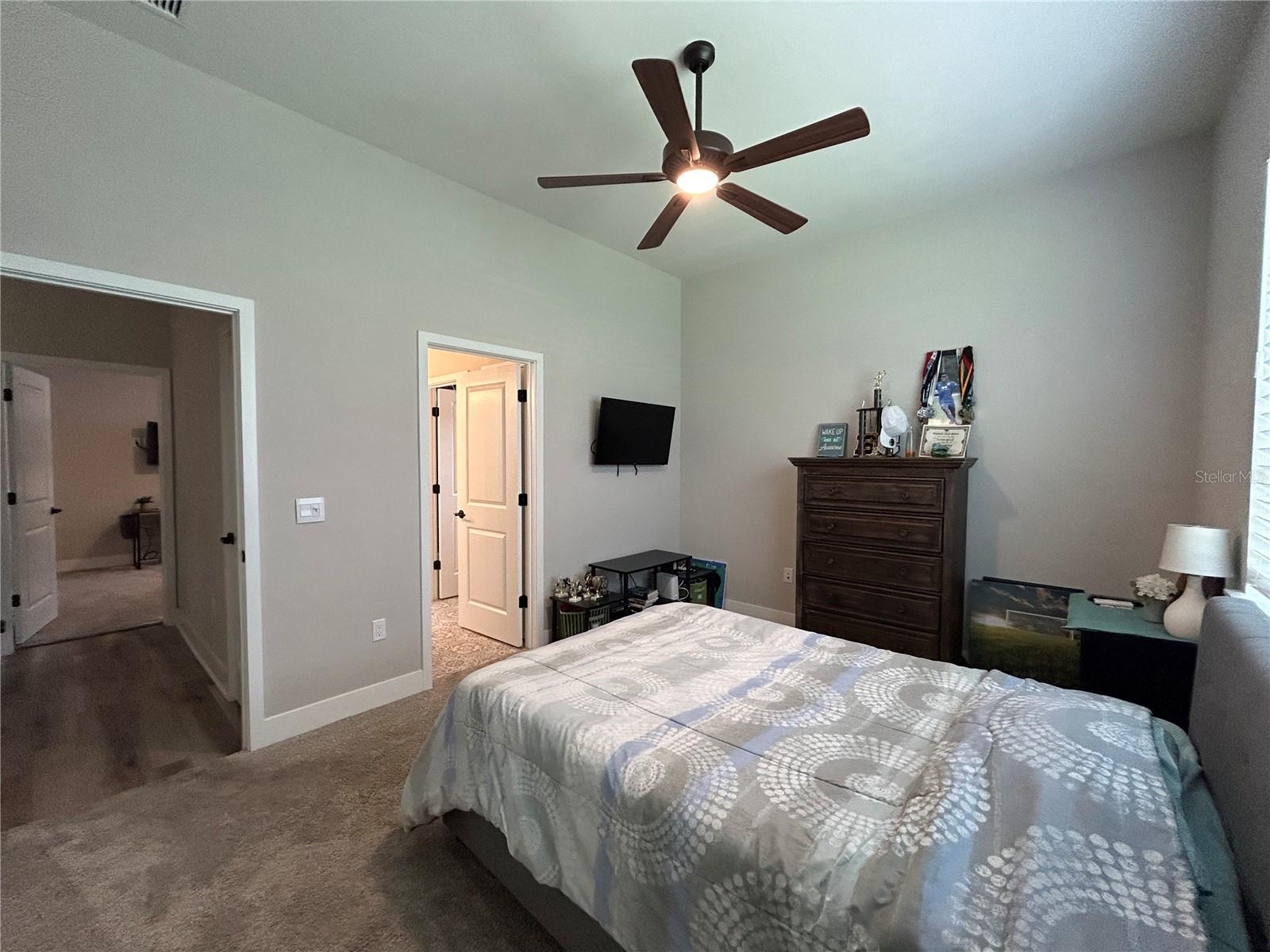 Image 37 of 47 For 579 122nd Terrace