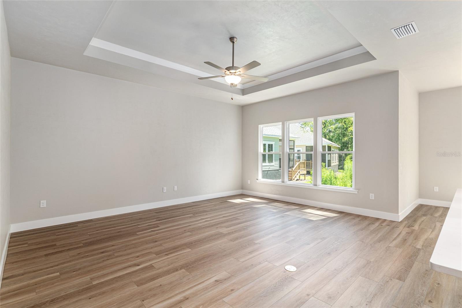 Image 20 of 79 For 939 132nd Boulevard