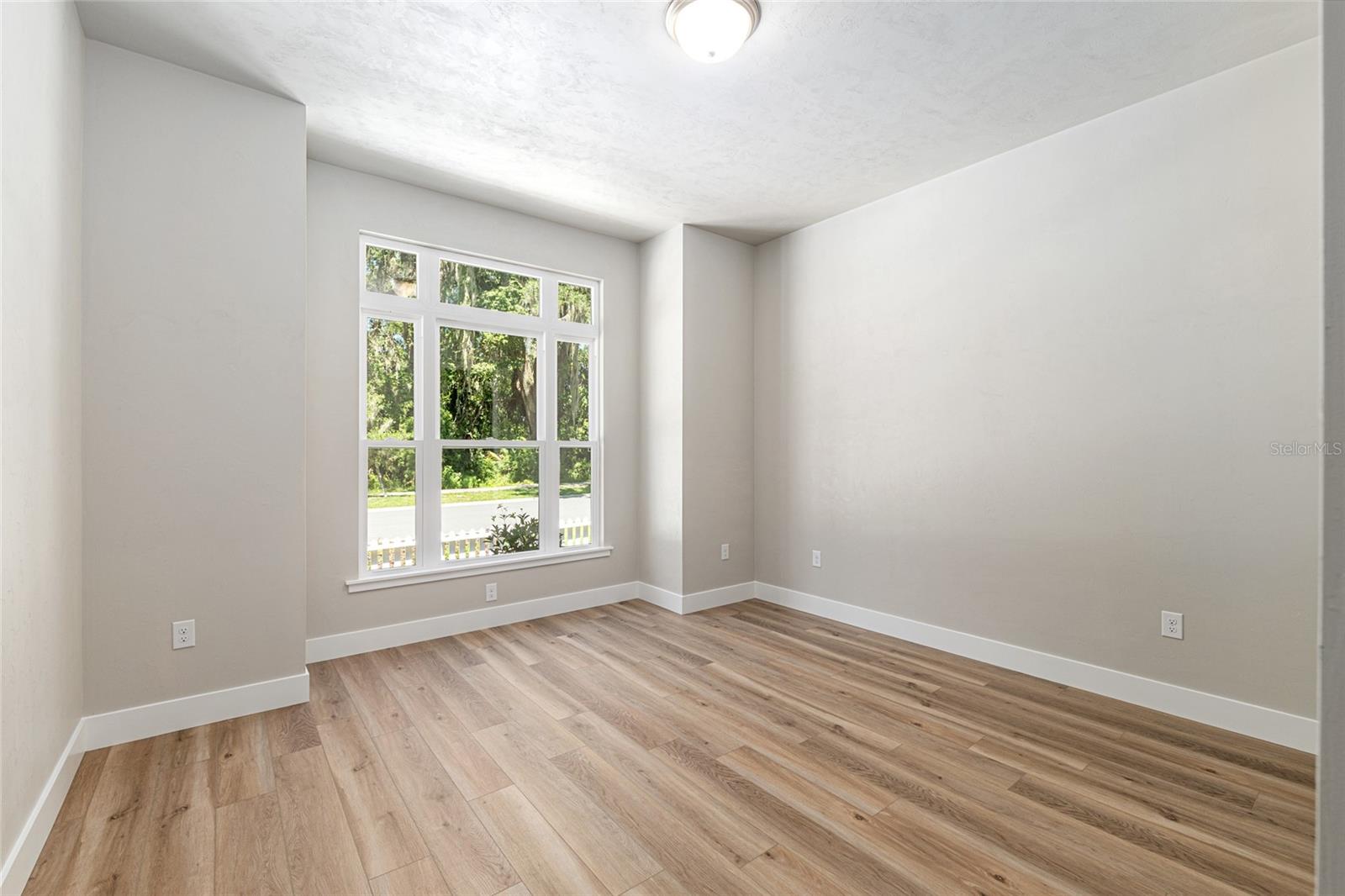 Image 40 of 79 For 939 132nd Boulevard