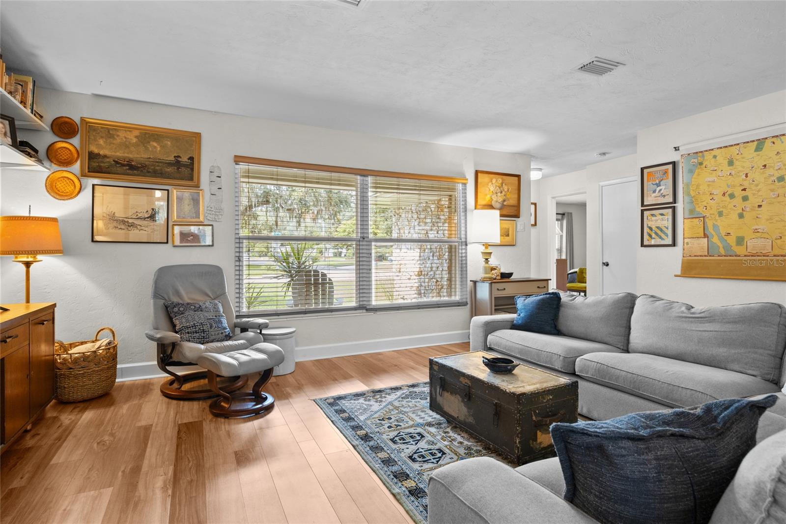 Image 5 of 23 For 4113 48th Place