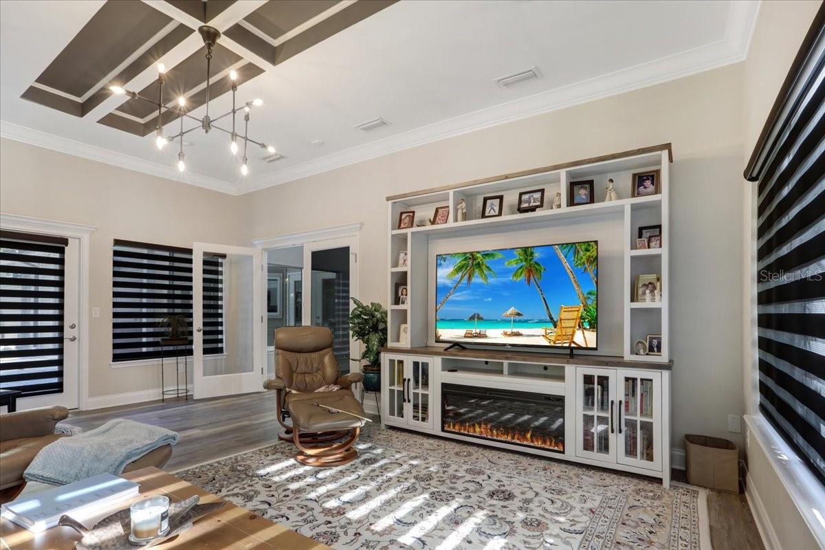 Image 13 of 45 For 4813 95th Terrace