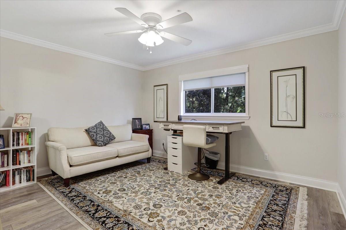Image 26 of 45 For 4813 95th Terrace