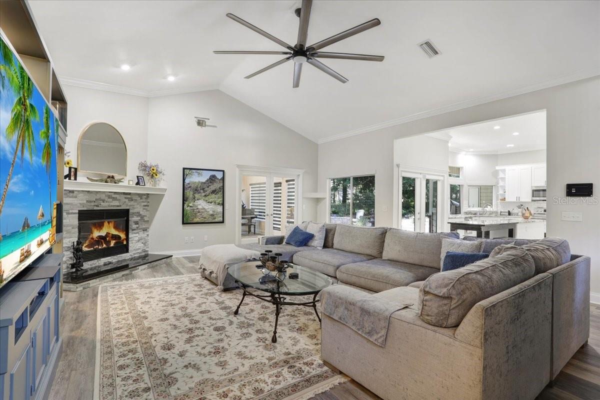 Image 3 of 45 For 4813 95th Terrace