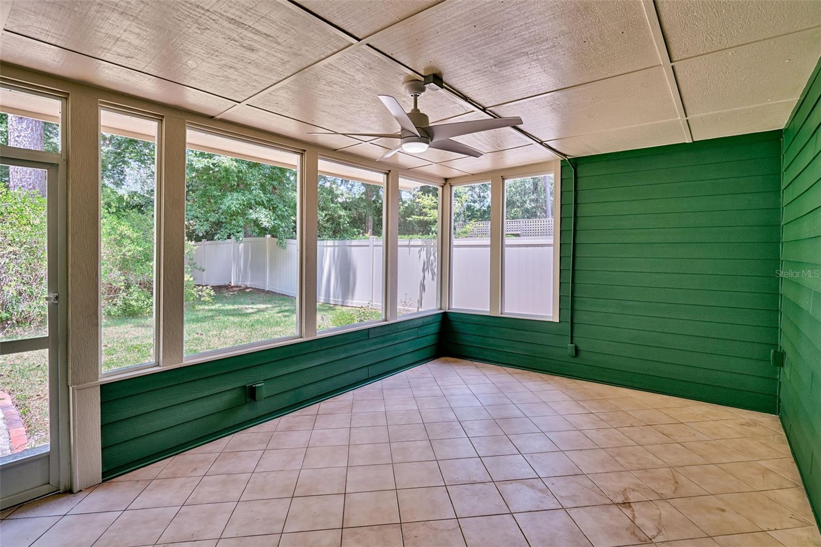 Image 32 of 46 For 1326 51st Terrace