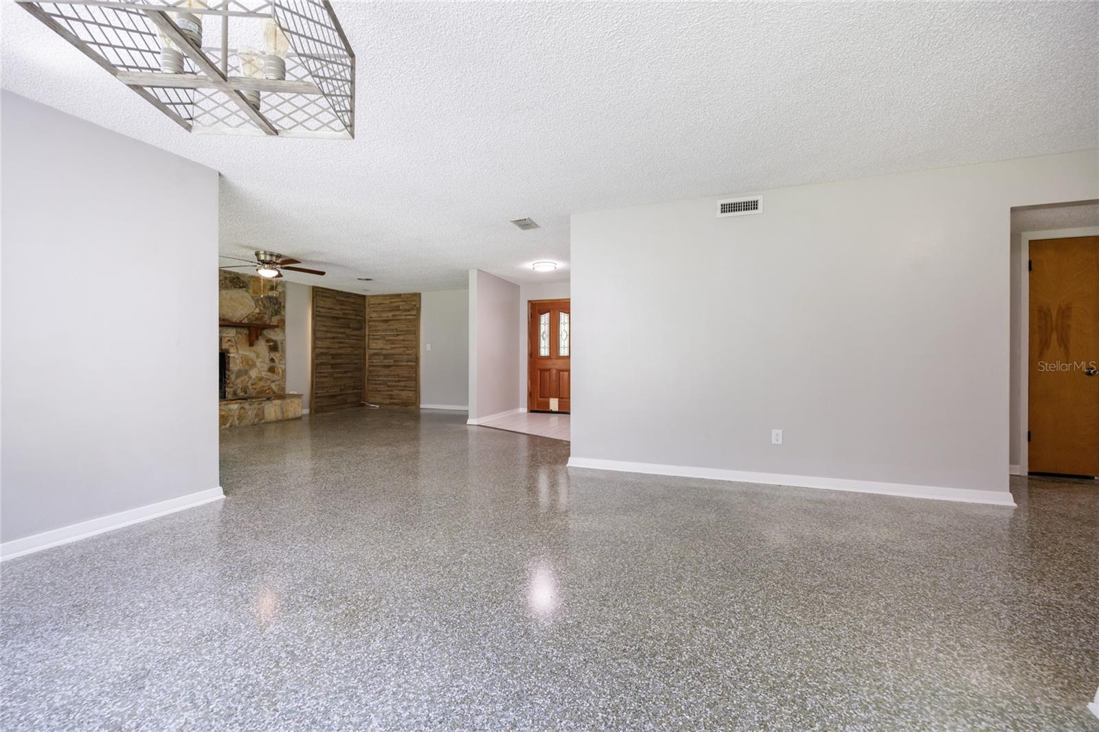 Image 12 of 49 For 4105 20th Terrace