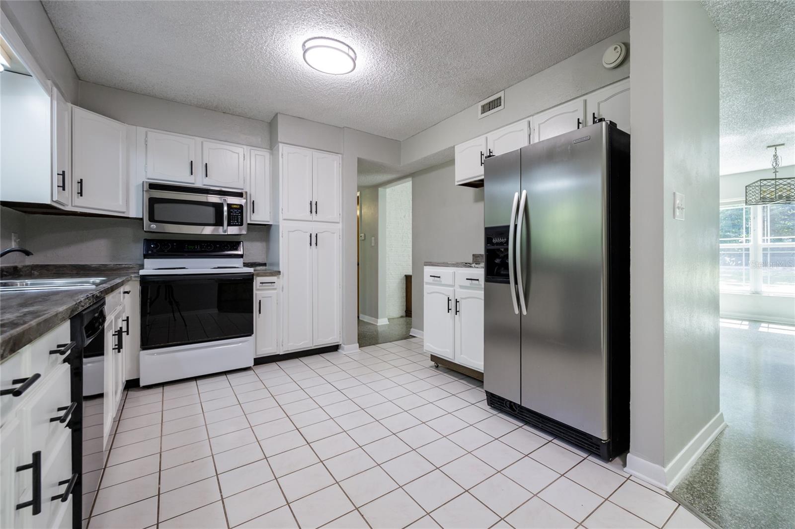 Image 21 of 49 For 4105 20th Terrace