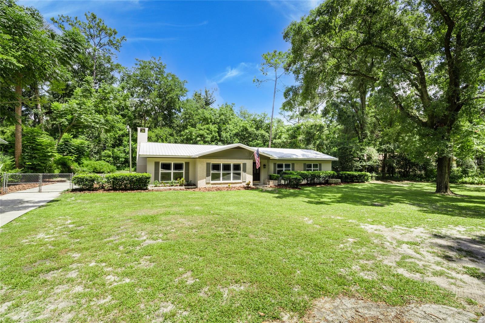 Image 6 of 49 For 4105 20th Terrace