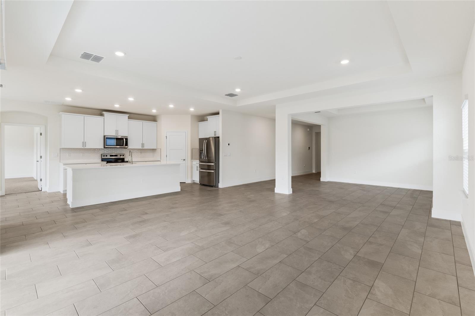 Image 11 of 43 For 1440 128 Terrace