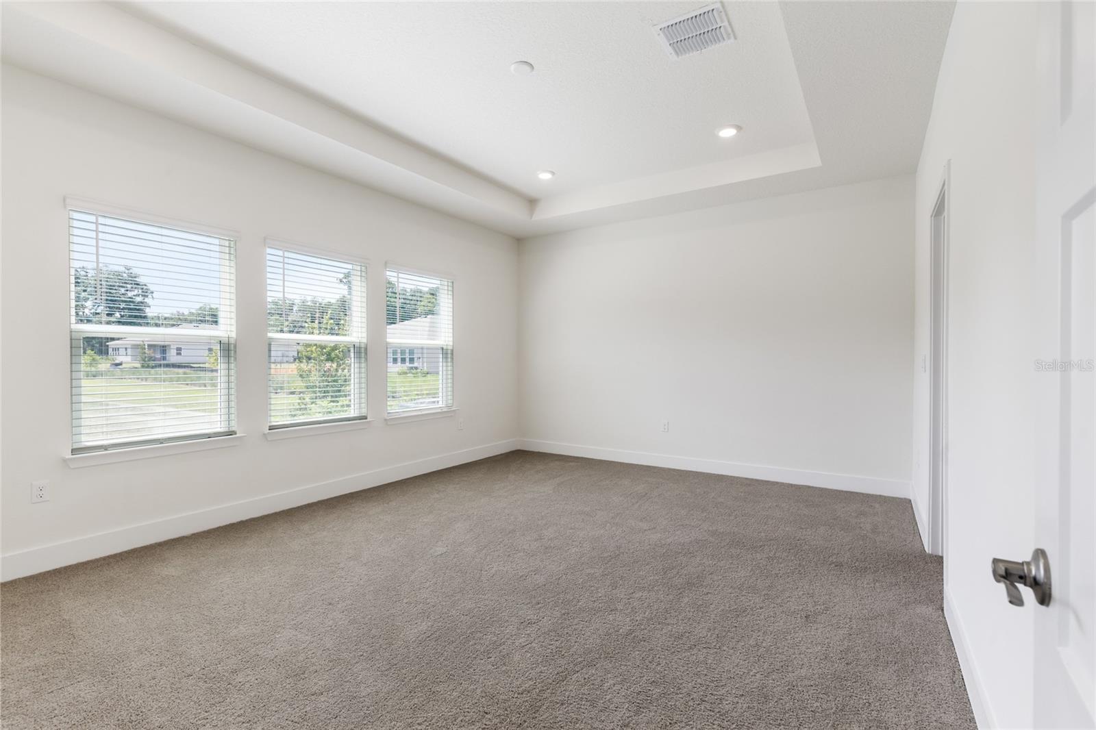 Image 27 of 43 For 1440 128 Terrace