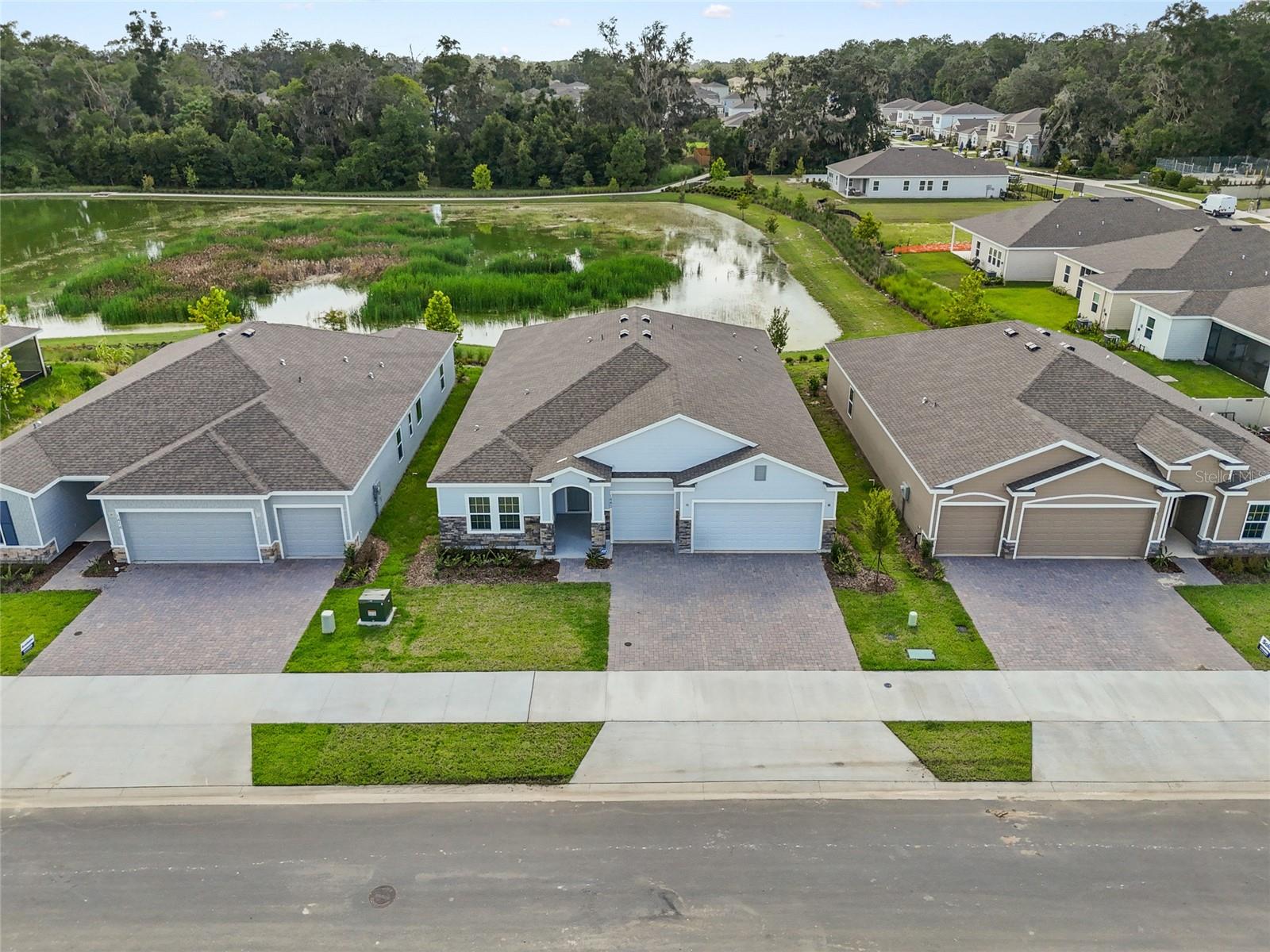 Image 6 of 43 For 1440 128 Terrace