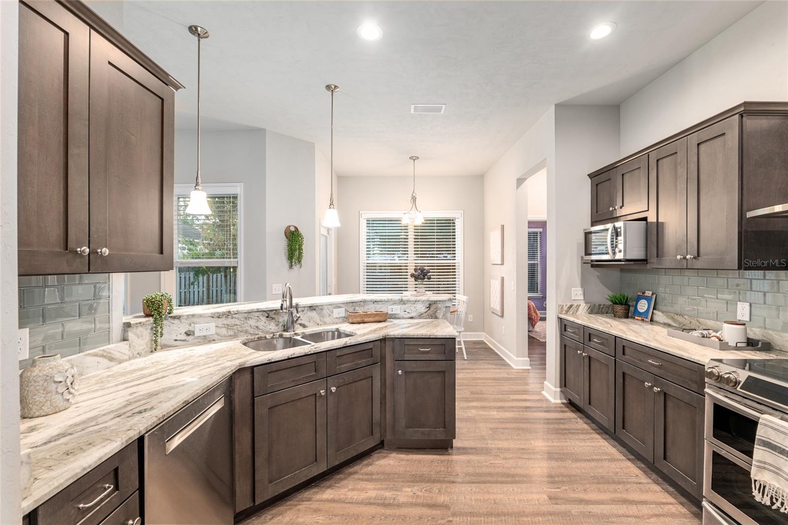 Image 18 of 67 For 16774 167th Street