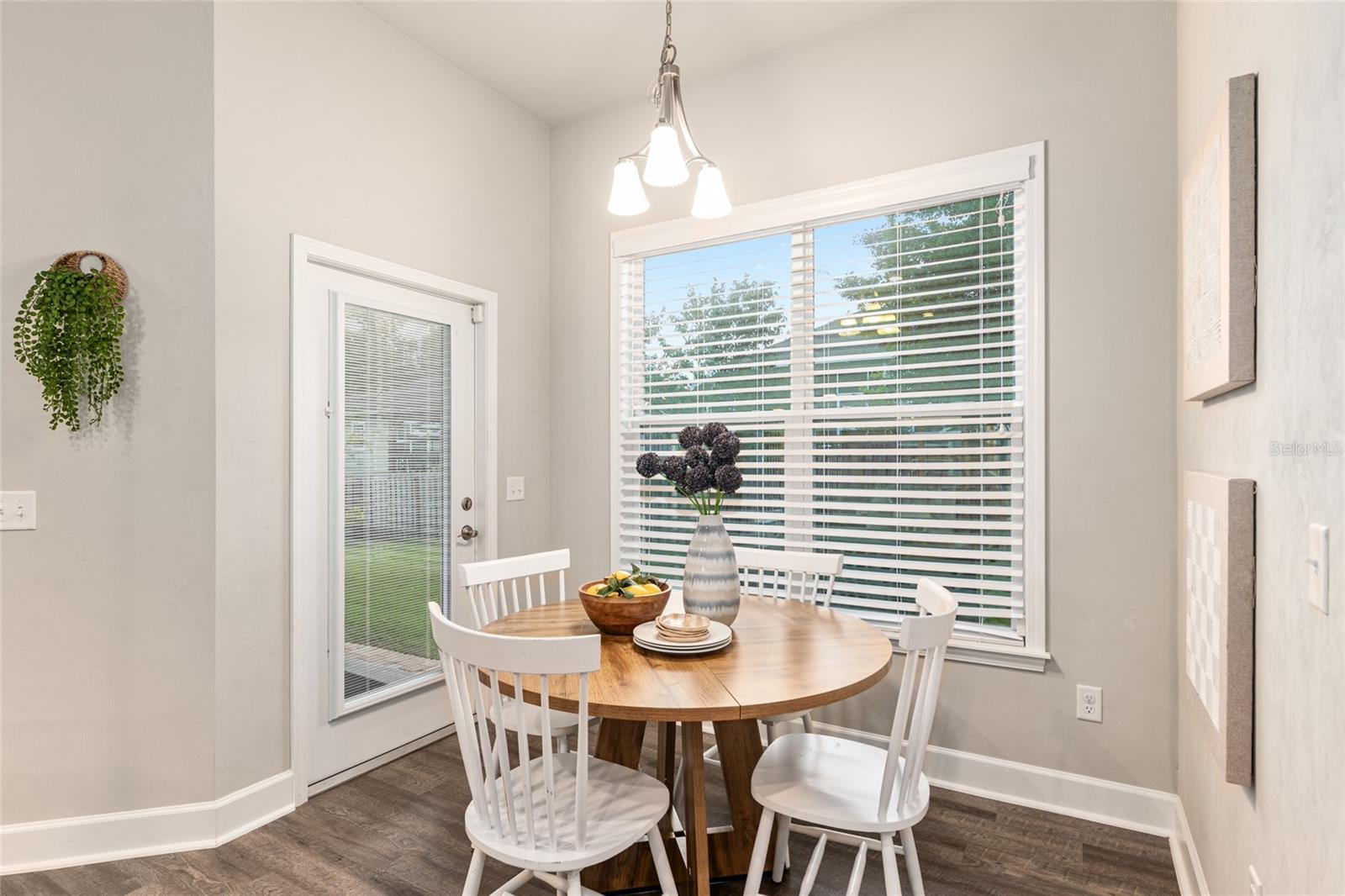 Image 23 of 67 For 16774 167th Street