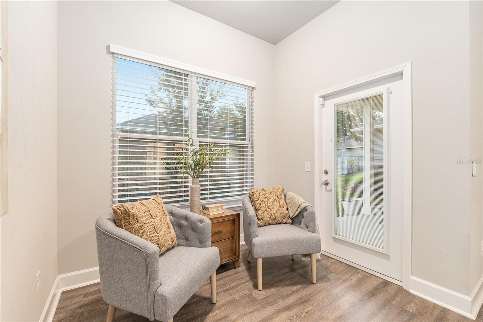 Image 26 of 67 For 16774 167th Street