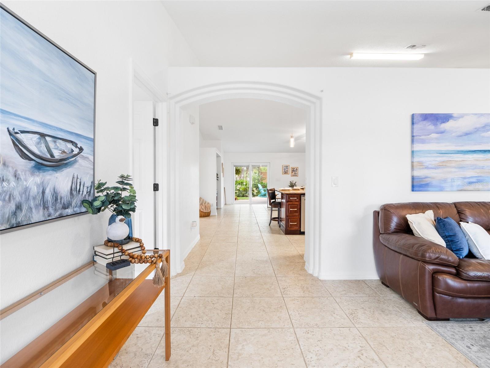 Image 4 of 31 For 1344 Danforth Street Sw