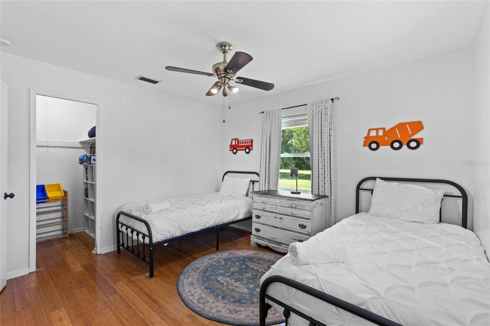 Image 23 of 46 For 5502 57th Avenue