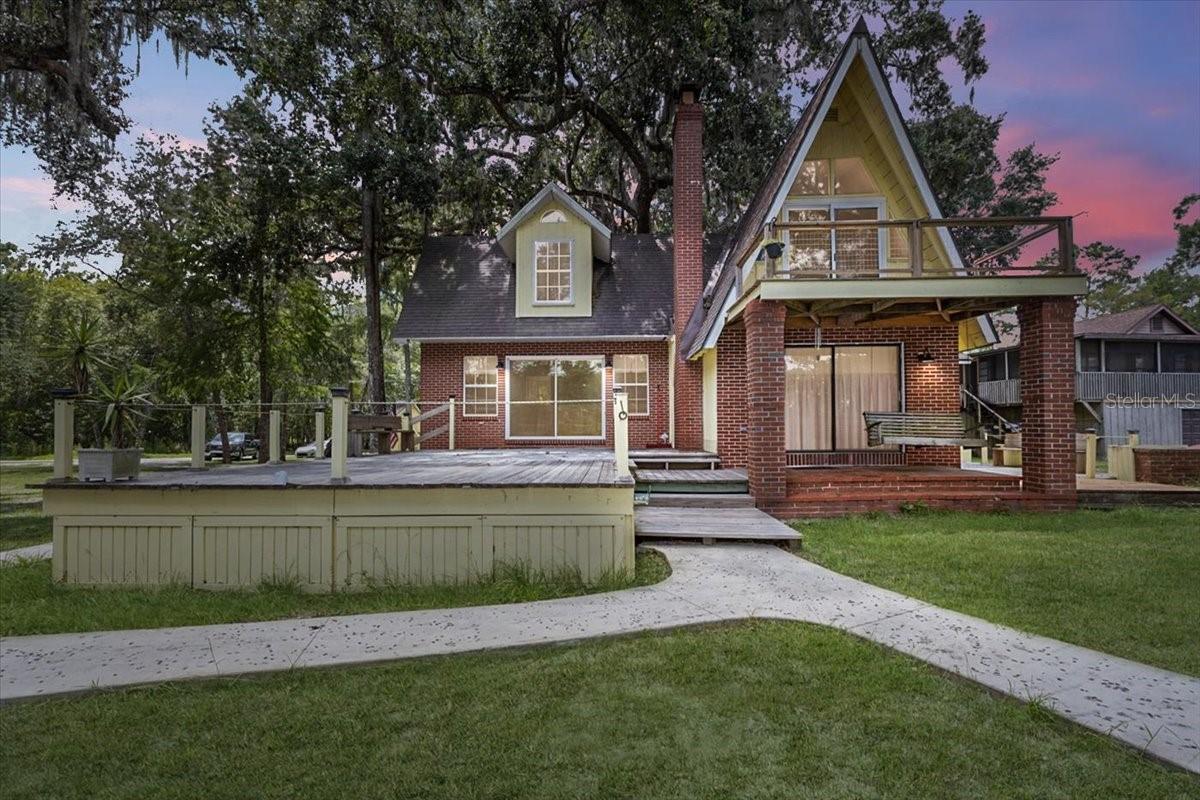 Image 11 of 61 For 79 851 Street