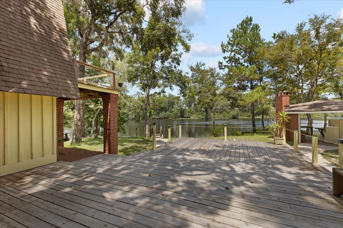 Image 12 of 61 For 79 851 Street