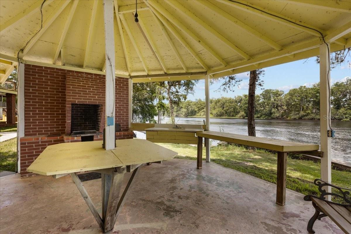 Image 46 of 61 For 79 851 Street