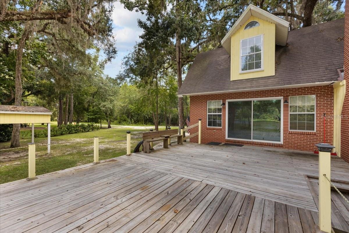 Image 9 of 61 For 79 851 Street