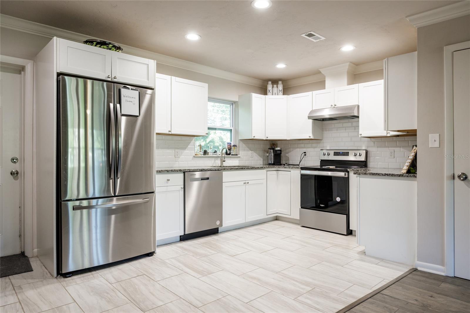 Image 11 of 38 For 2831 15th Street