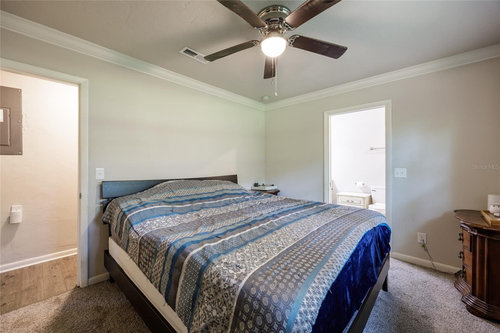 Image 18 of 38 For 2831 15th Street